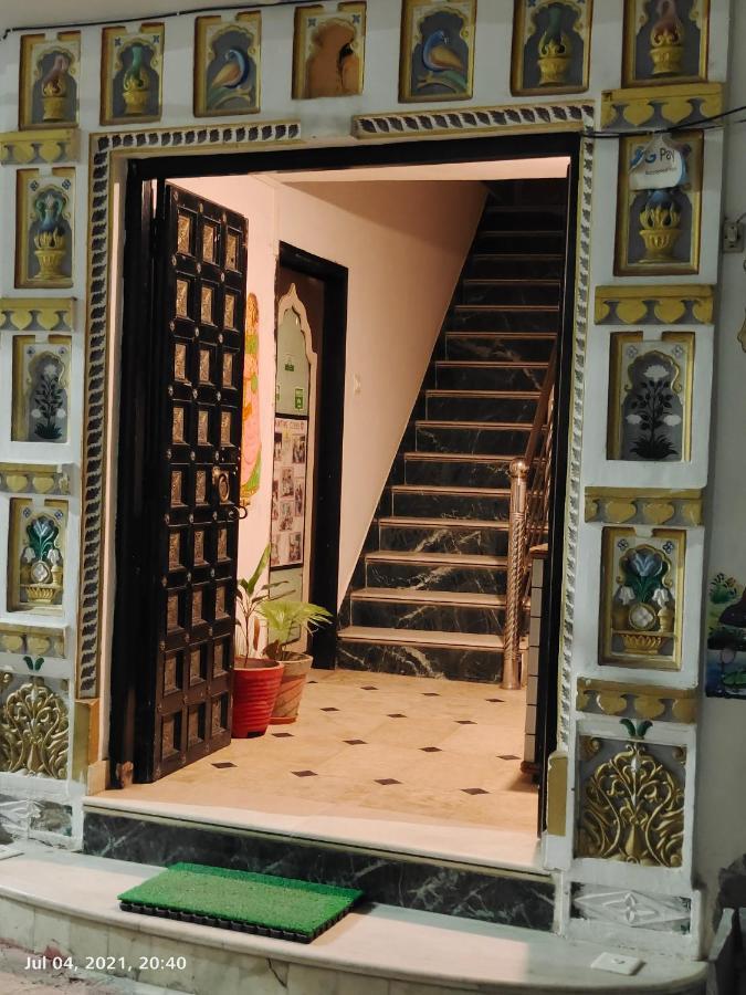 The Rustic Monk Hostel Udaipur Exterior photo